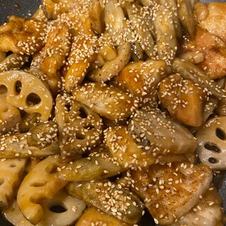 食物繊維たっぷり！根菜と鶏の甘辛炒め